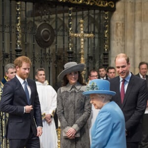 La reine Elisabeth II d'Angleterre, le prince William, duc de Cambridge, Catherine Kate Middleton, la duchesse de Cambridge, le prince Harry - La famille royale d'Angleterre assiste à une messe à l'occasion de la journée du Commonwealth en l'Abbaye de Westminster à Londres, le 14 mars 2016.