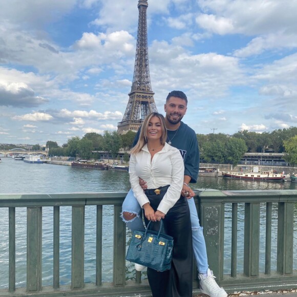 Carla Moreau et Kevin Guedj, parents de la petite Ruby, ont célébré leur mariage à Marseille et Courchevel.