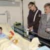 Bernadette Chirac et Lorie en visite dans un hôpital (2009)