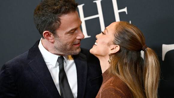 Jennifer Lopez et Ben Affleck : Main dans la main, le couple se montre tendre et complice