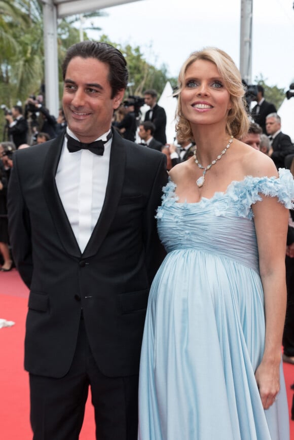 Sylvie Tellier (enceinte) et son mari Laurent - Montée des marches du film " Plaire, aimer et courir vite " lors du 71ème Festival International du Film de Cannes. Le 10 mai 2018 © Borde-Jacovides-Moreau/Bestimage