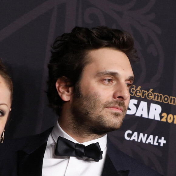 Pio Marmai et sa compagne Charlotte Ranson - Photocall de la 44ème cérémonie des César à la salle Pleyel à Paris. Le 22 février 2019 © Borde-Jacovides / Bestimage 
