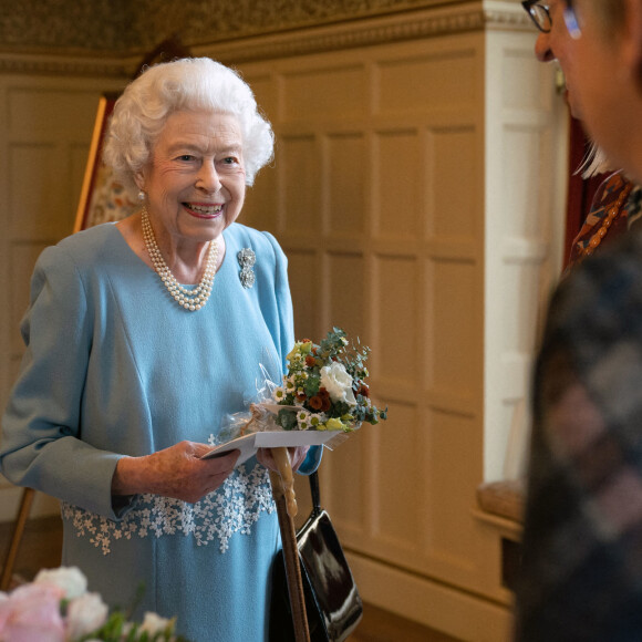 La reine Elisabeth II quitte Sandringham House, qui est la résidence de la reine à Norfolk, après une réception avec des représentants de groupes communautaires locaux pour célébrer le début du Jubilé de platine.Le 5 février 2022.