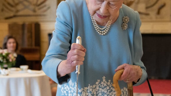 Elizabeth II diva comme jamais : vidéo tordante pour ses 70 ans de règne