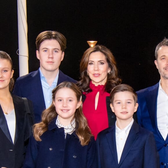 La princesse Mary de Danemark, la princesse Josephine, la princesse Isabella, le prince Vincent, le prince Christian, le prince Frederik de Danemark - La famille royale du Danemark se rend sur l'émission de TV 2 à l'occasion du 50ème anniversaire de la princesse Mary de Danemark à Copenhague au Danemark le 6 février 2022.