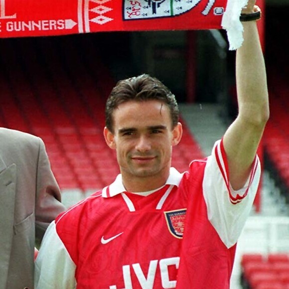 Arsene Wenger (centre) avec Emmanuel Petit, (gauche) et Marc Overmars. Photo Michael Stephens/PA Photos/ABACAPRESS.COM