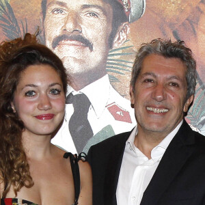 Alain Chabat et sa fille Louise - Avant-première du film "Sur la piste du Marsupilami" au Gaumont Marignan à Paris. Le 26 mars 2012.