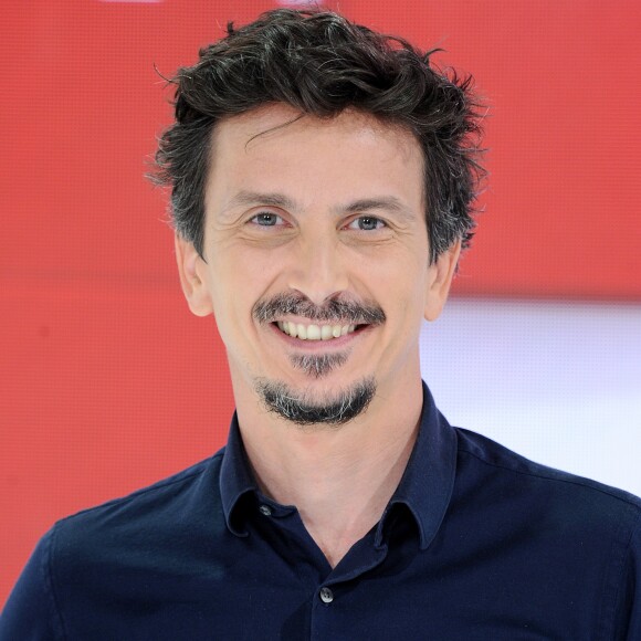 Arnaud Tsamere - Enregistrement de l'émission "Vivement Dimanche" dans le studio Gabriel à Paris, le 27 août 2018. © Guillaume Gaffiot/Bestimage