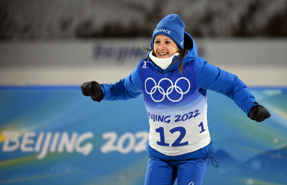 Anais Chevalier-Bouchet médaille d'argent en biathlon aux Jeux olympiques de Pékin le 8 février 2022. Photo: Hendrik Schmidt/DPA/ABACAPRESS.COM-Zentralbild/DPA/ABACAPRESS.COM