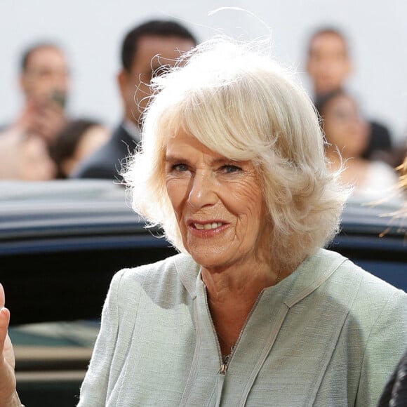 Camilla Parker Bowles, duchesse de Cornouailles, visite le centre culturel Alexandrina à Alexandrie, dans le cadre de leur séjour au Moyen-Orient. Le 19 novembre 2021. 