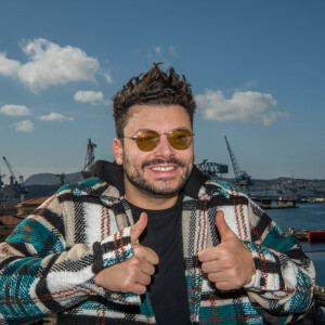 Rencontre avec l'humoriste Kev Adams en promotion pour son dernier film "Maison de retraite" à Toulon. Le 9 février 2022 © Patrick Carpentier / Bestimage