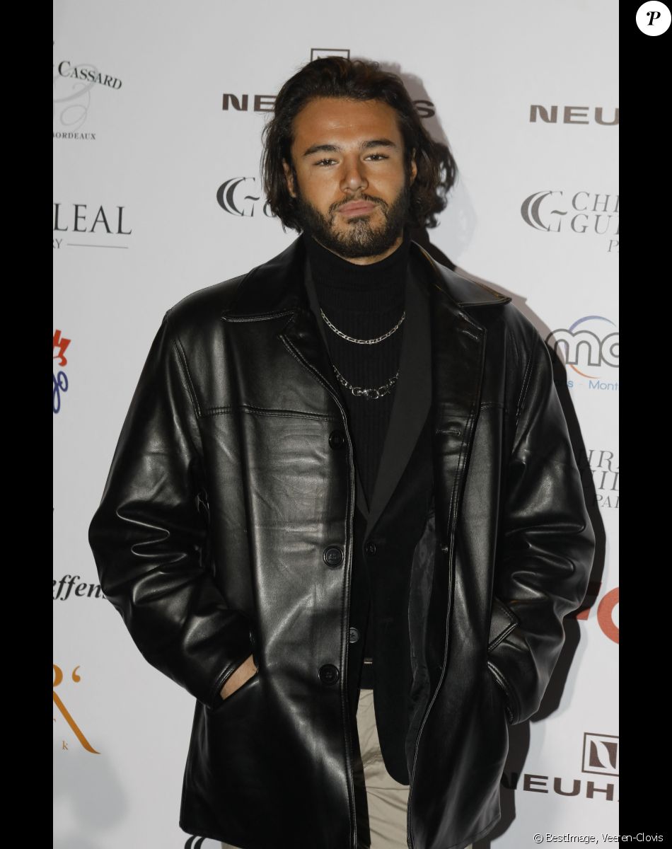 Anthony Colette au photocall du défilé de mode prêt-à-porter "Christophe Guillarmé" automne-hiver 2020/2021 lors de la semaine de la mode à Paris, France, le 26 février 2020. © Veeren-Clovis/Bestimage