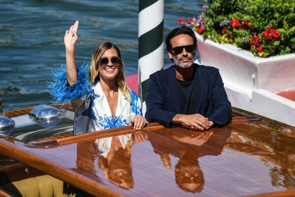 Anthony Delon et sa compagne Sveva Alviti arrivent à l'hôtel Excelsior lors de la 77ème édition du festival international du film de Venise (Mostra) le 2 septembre 2020. 