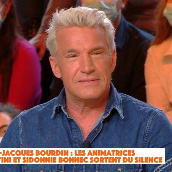 Benjamin Castaldi raconte sa Saint-Valentin toute "prévue" annulée à la dernière minute sur le plateau de TPMP