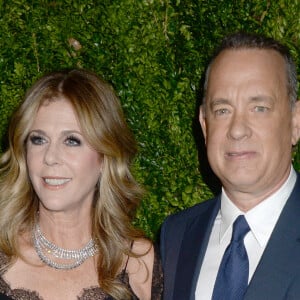 Tom Hanks et sa femme Rita Wilson lors de son hommage du MoMA Film Benefit présenté par Chanel au MomA à New York, le 15 novembre 2016. 