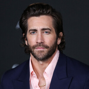 Jake Gyllenhaal au 10e "Annual Art+Film Gala" organisé par Gucci à la "LACMA Art Gallery" à Los Angeles