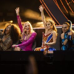 Geri Halliwell, Melanie Brown (Mel B), Melanie Chisholm (Mel C) et Emma Bunton - Les Spice Girls en concert au Stade de Wembley dans le cadre de leur tournée "Spice World UK Tour". Londres, le 20 juin 2019. 