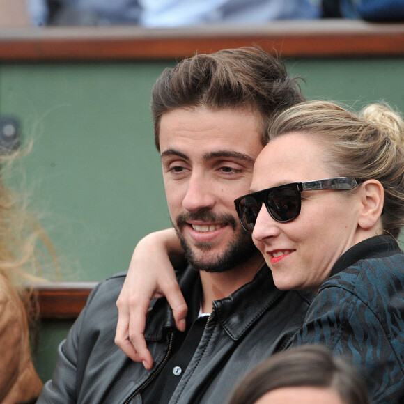 Audrey Lamy et son compagnon Thomas Sabatier - People aux Internationaux de France de tennis de Roland Garros à Paris, le 1er juin 2014. 