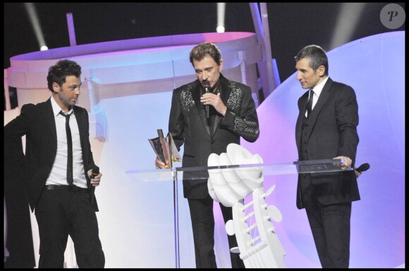 Après sa Victoire d'honneur en 2009, Johnny Hallyday est de nouveau convié aux Victoires de la Musique en 2010