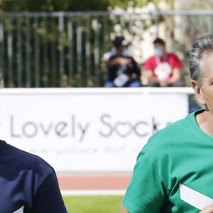 Bixente Lizarazu, Claude Puel - Match de football entre le Variétés Club de France et l'équipe du Centre Hospitalier Poissy / Saint-Germain-en-Laye au profit de la fondation Hôpitaux de Paris - Hôpitaux de France présidée par B.Macron. au stade Léo-Lagrange de Poissy, le 6 septembre 2020. © Marc Ausset-Lacroix/Bestimage