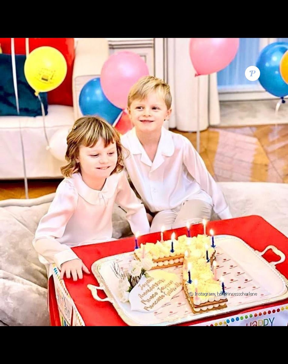 Jacques et Gabriella de Monaco fêtent leurs 7 ans au palais princier. Instagram, le 10 décembre 2021.