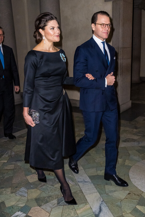 La princesse Victoria de Suède et le prince Daniel de Suède - Remise des prix Nobel 2021 à l'hôtel de ville de Stockholm, Suède, le 10 décembre 2021.
