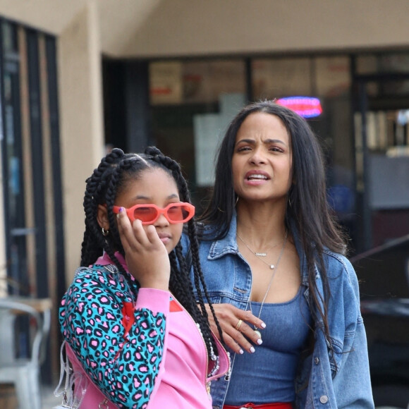 Christina Milian fête le 12 ème anniversaire de sa fille Christina Violet avec son compagnon Matt Pokora (M. Pokora) à Studio City le 26 février 2022.La mère de Christina et Karrueche Tran étaient parmi les amis et la famille présents.