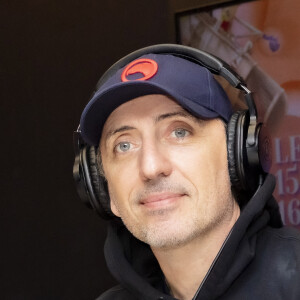 Exclusif - Gad Elmaleh - Gad Elmaleh était l'invité de CS Cohen sur Radio Jà Paris le lundi 14 février 2022. © Jack Tribeca / Bestimage 