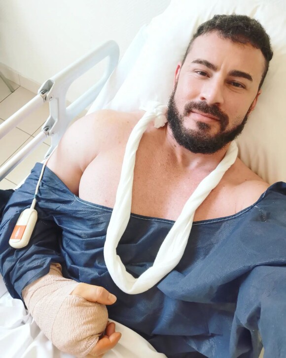 Maxime Parisi hospitalisé