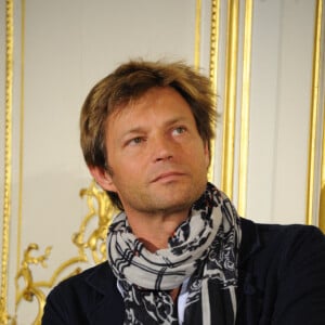 Laurent Delahousse - Conference de presse de l'operation "La Flamme Marie Claire" a l'hotel le Marois a Paris le 16 mai 2013.