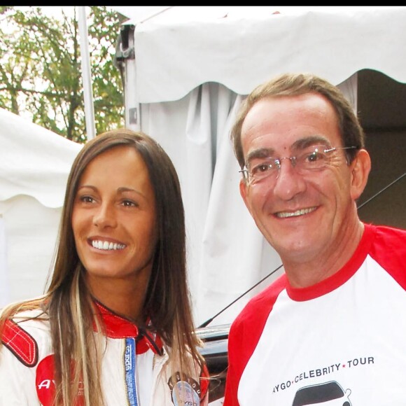 Jean Pierre Pernaut et Nathalie Marquay participent à la Aygo Celebrity Tour à Saint Cloud