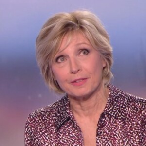 Evelyne Dhéliat émue dans l'émission spéciale de TF1 après la mort de Jean-Pierre Pernaut