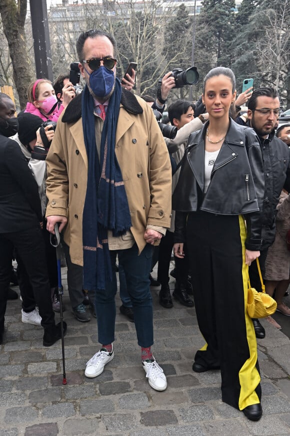 Le comte Jaime de Marichalar et sa fille Victoria assistent au défilé Loewe, collection prêt-à-porter automne-hiver 2022-2023, à Paris. Le 4 mars 2022.