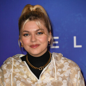 Semi Exclusif - Louane - Avant Première de " Belle " film animé japonais au Grand Rex à Paris le 6 décembre 2021 . © Veeren / Bestimage 