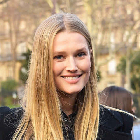 Toni Garrn - Arrivées au défilé Elie Saab Automne/Hiver 2022/2023 lors de la Fashion Week de Paris au Plais de Tokyo à Paris, France, le 5 mars 2022. © Federico Pestellini/Panoramic/Bestimage 