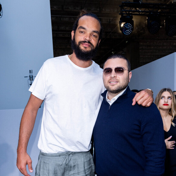 Joakim Noah, Elie Saab Junior - People au défilé de mode automne-hiver 2022/2023 "Elie Saab" lors de la fashion week de Paris. Le 5 mars 2022 © Olivier Borde / Bestimage 