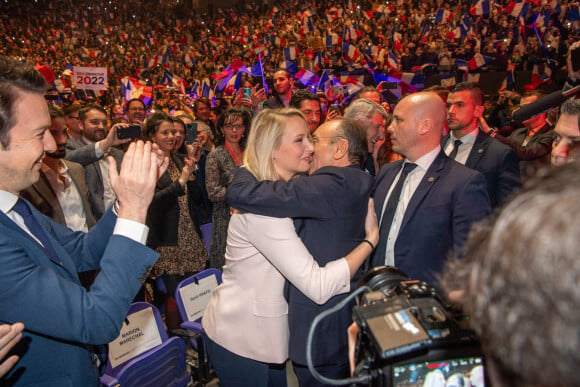 Marion Maréchal, enceinte, et Eric Zemmour - Meeting de Eric Zemmour, candidat à l'élection présidentielle, au Zénith de Toulon le 6 mars 2022