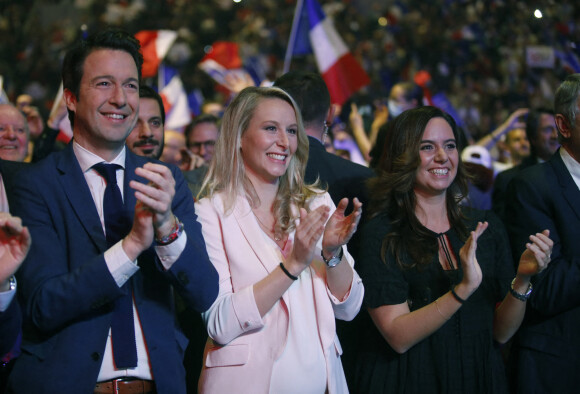 Marion Maréchal, enceinte, et Sarah Knafo - Meeting de Eric Zemmour, candidat à l'élection présidentielle, au Zénith de Toulon le 6 mars 2022