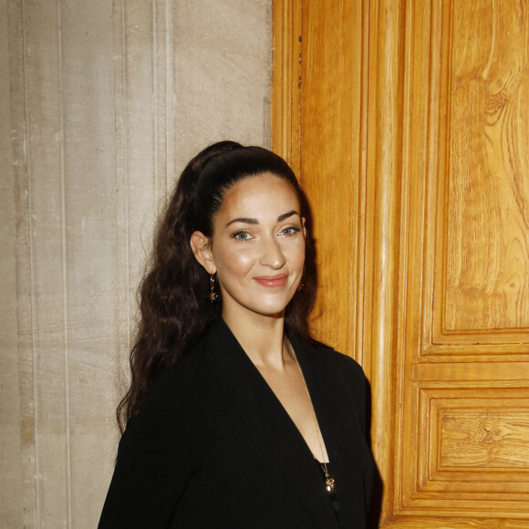 Exclusif - Sheryfa Luna - People lors du showcase du spectacle "La Voie des Femmes", mis en scène Séverine Ferrer à la Mairie du 3eme de Paris. Le 25 Novembre 2021.  © Denis Guignebourg / Bestimage 