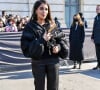 Leïla Bekhti arrive au Musée d'Orsay pour assister au défilé Louis Vuitton, collection prêt-à-porter automne-hiver 2022/2023. Paris, France, le 7 mars 2022. © Veeren-Clovis/bestimage