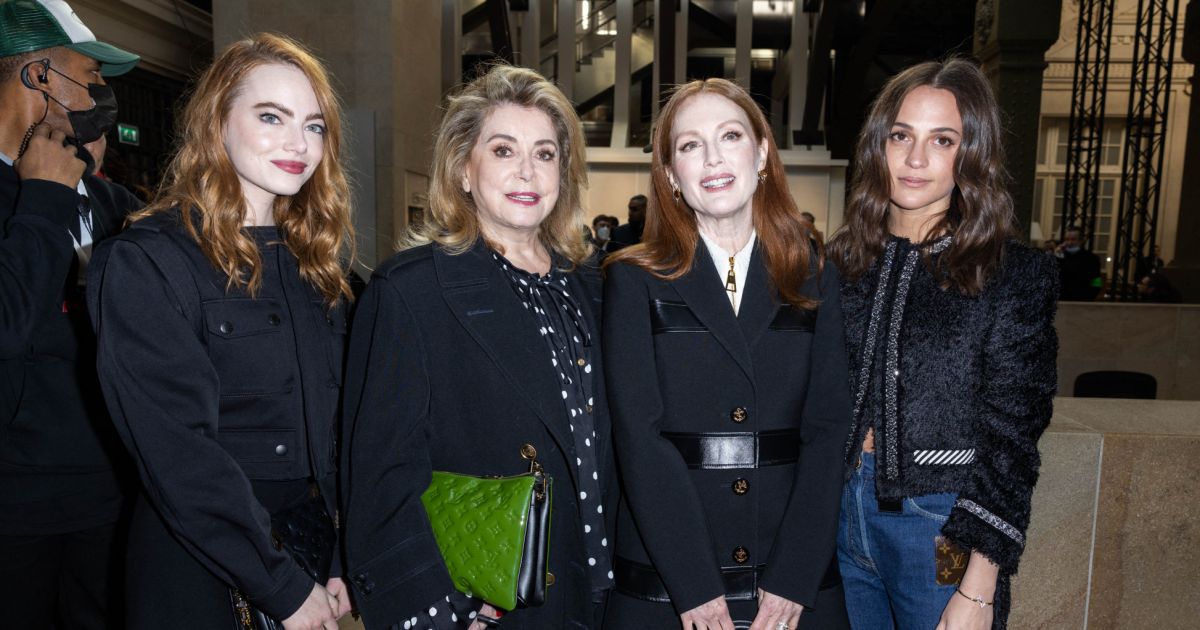Catherine Deneuve: Modeontwerpster goed omringd door haar dochter Chiara Mastroianni en Leila Bakhti
