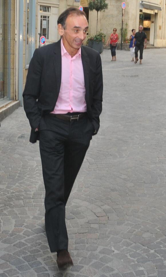 Eric Zemmour, invité par Robert Ménard, maire de Béziers, pour présenter son livre polémique "Le suicide français" à Béziers le 16 octobre 2014.