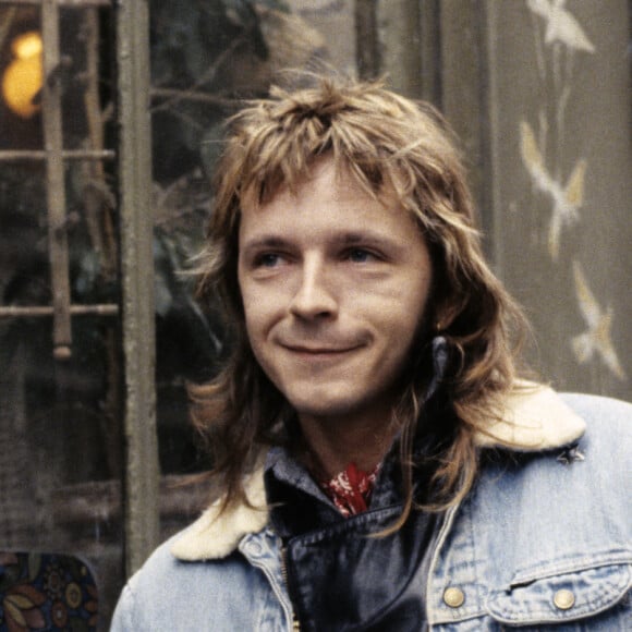 Rendez-vous avec le chanteur Renaud (Séchan) dans un bar à Paris. Le 17 décembre 1983 © Gérard Letellier via Bestimage