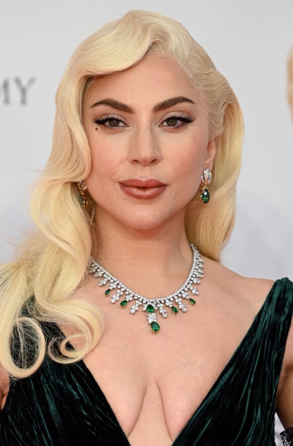 Lady Gaga - Photocall de la cérémonie des BAFTA 2022 (British Academy Film Awards) au Royal Albert Hall à Londres
