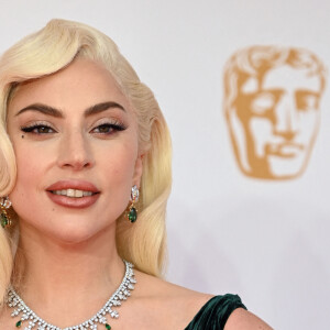 Lady Gaga - Photocall de la cérémonie des BAFTA 2022 (British Academy Film Awards) au Royal Albert Hall à Londres le 13 mars 2022. 
