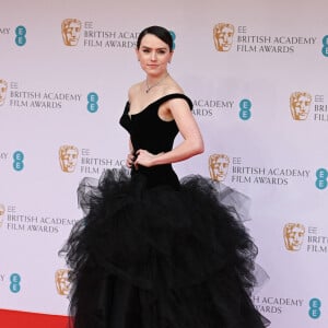 Daisy Ridley - Photocall de la cérémonie des BAFTA 2022 (British Academy Film Awards) au Royal Albert Hall à Londres le 13 mars 2022. 