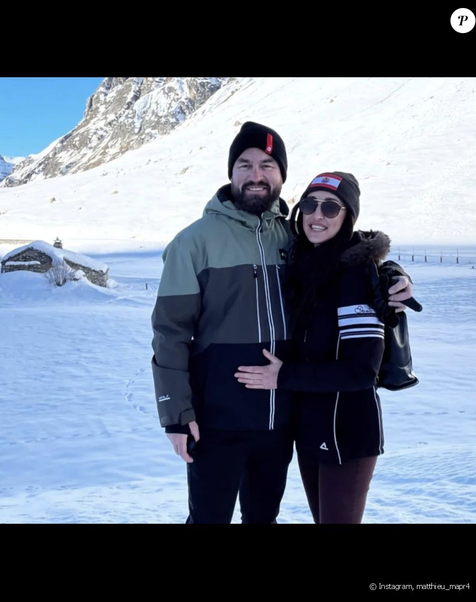 Matthieu (Mariés au premier regard 2020) est de nouveau en couple et présente sa compagne, une certaine Charlène. Instagram