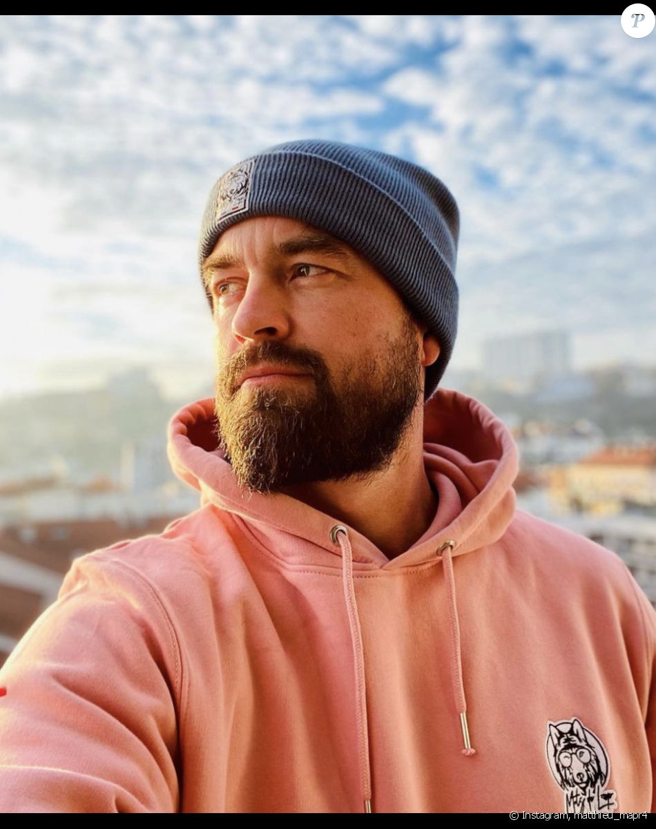 Matthieu (Mariés au premier regard 2020) est de nouveau en couple et présente sa compagne, une certaine Charlène. Instagram