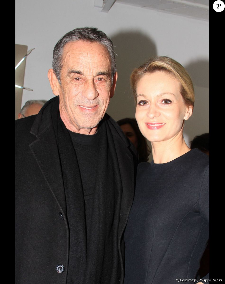 Exclusif - Thierry Ardisson et sa femme Audrey Crespo-Mara - Soirée de lancement du livre de Florence Belkacem (Coccinelle) à la galerie Kamel Mennour à Paris le 12 mars 2020. © Philippe Baldini/Bestimage