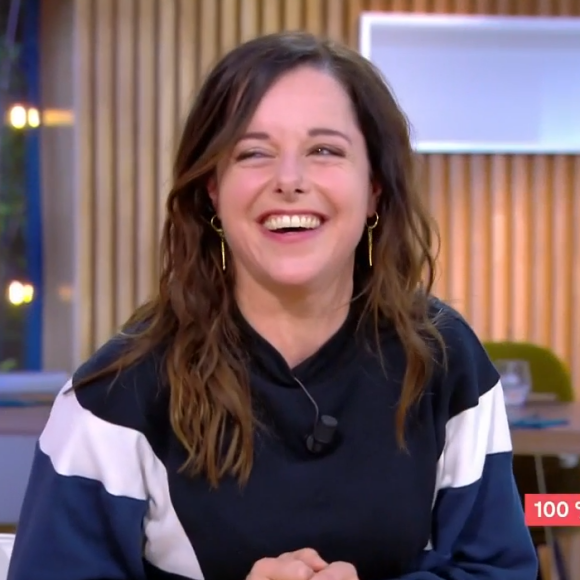 Dans C à Vous, Laure Calamy raconte ses souvenirs avec Nicolas Maury sur le tournage de Dix pour cent